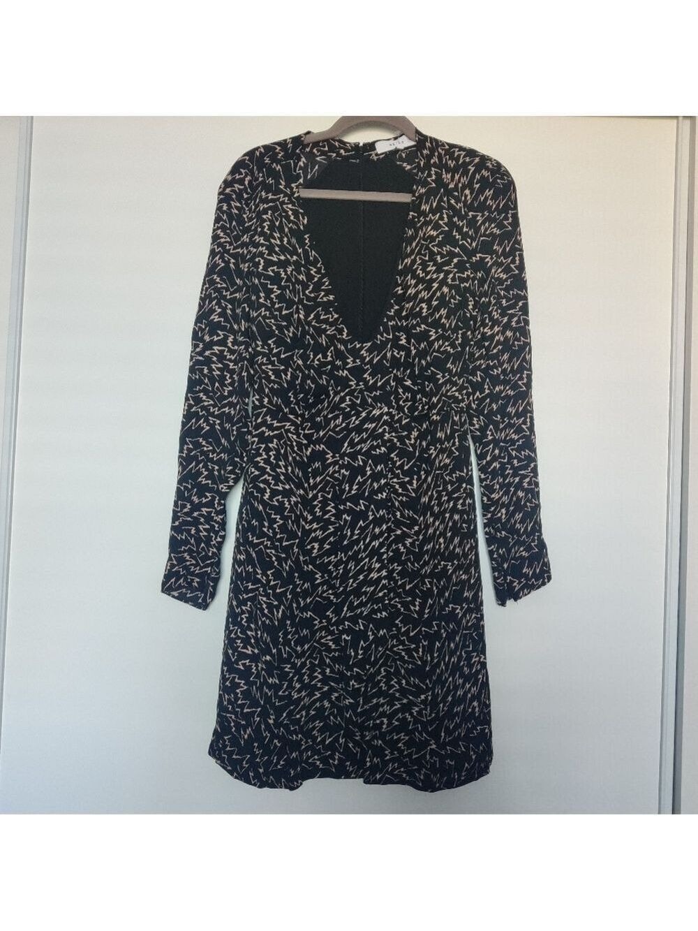 Reiss Julia Plunge Front Printed Mini Dress | Quiet Luxury Old Money | US 2 0147 - Picture 3 of 9